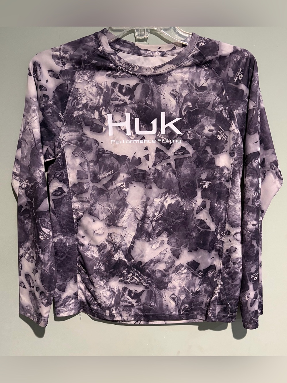 Huk Performance Long Sleeve Fishing Shirt